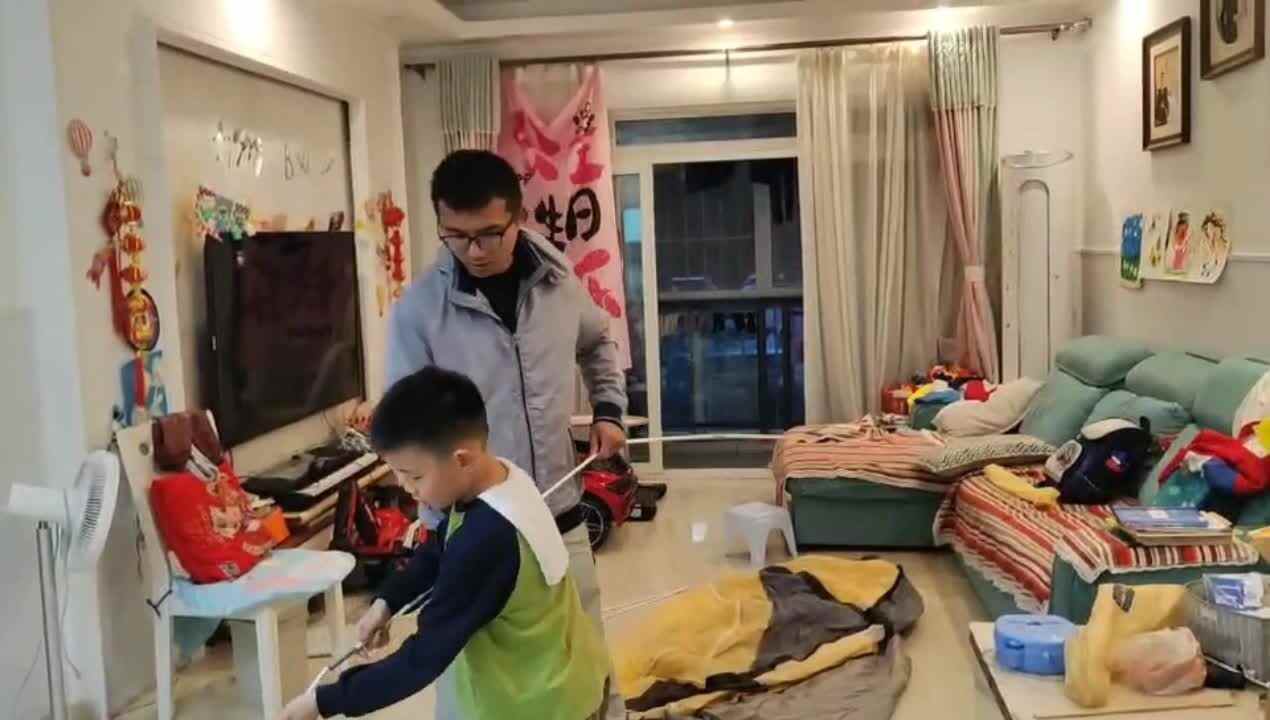 亲子共创-搭建帐篷（圆圆）