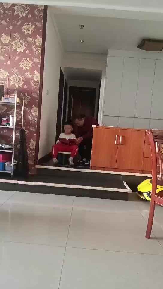 实验小班3号谢缙宇