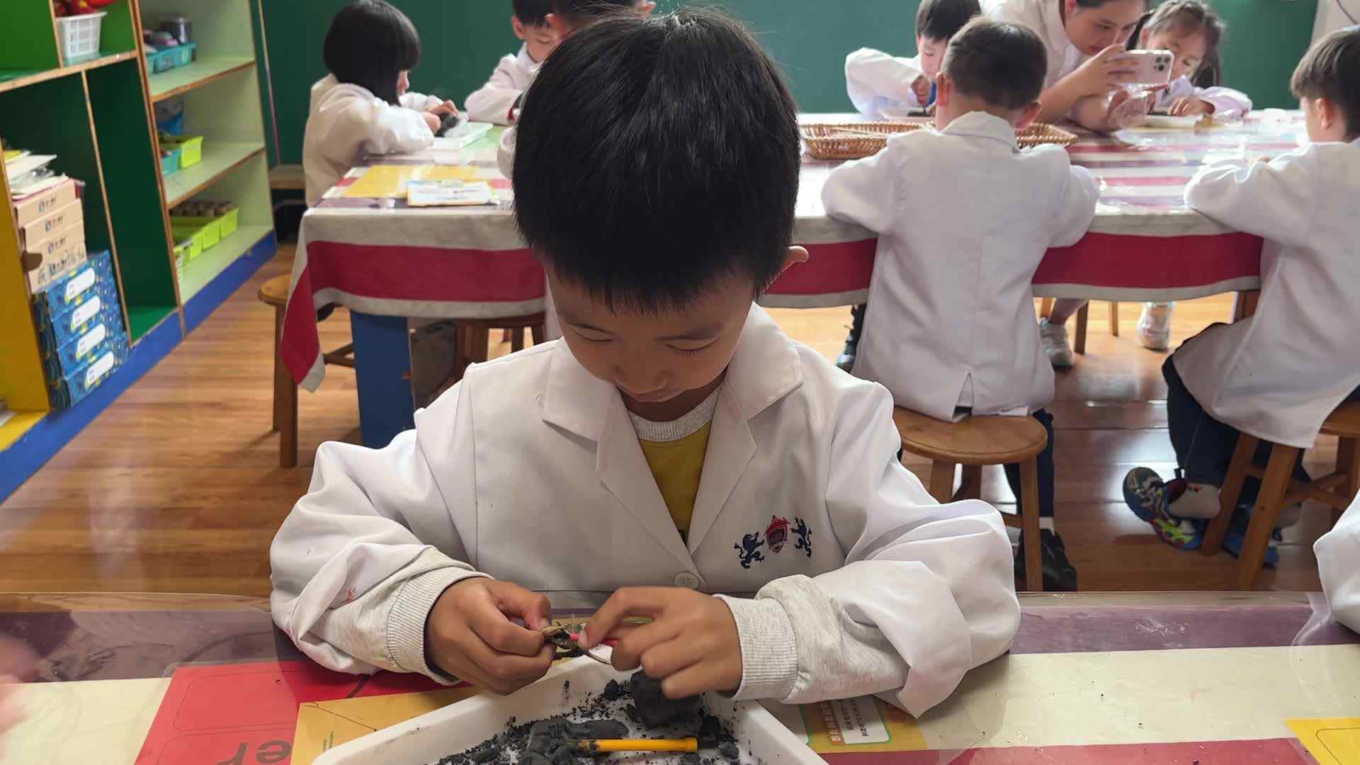 ⁣2026.4.10 实验1班 科学实验-崔祺然