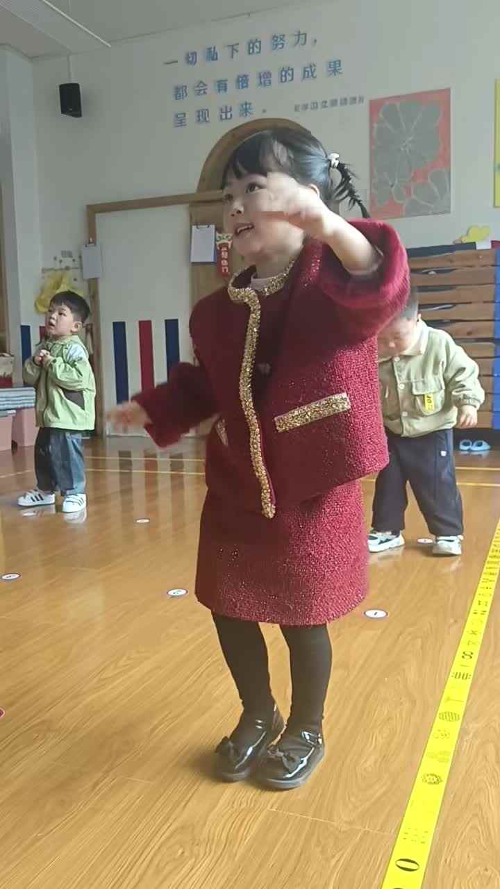 2026.4.8罗梓晴《室内早操》（学校教育教学活动）