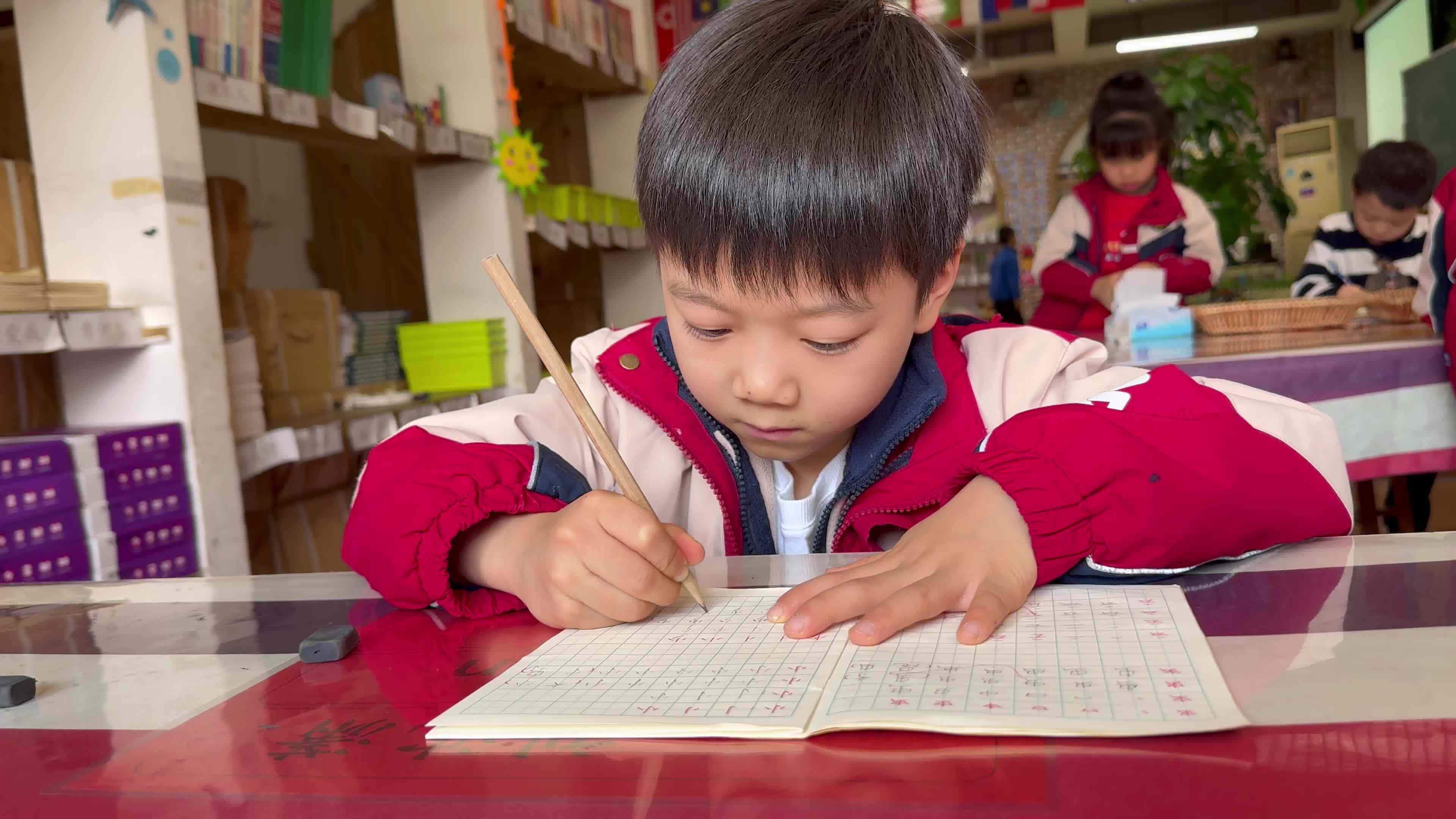 ⁣⁣2026.4.1实验1班写字课堂（刘沈潇）