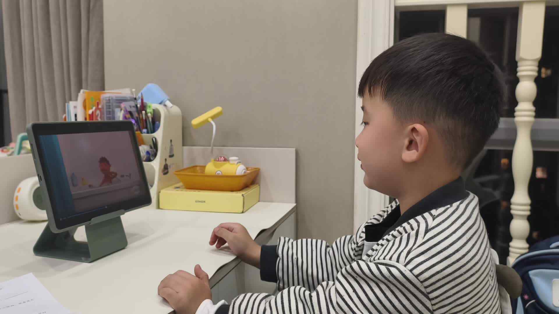 2026.4.7大A班李楷延——观看英语视频