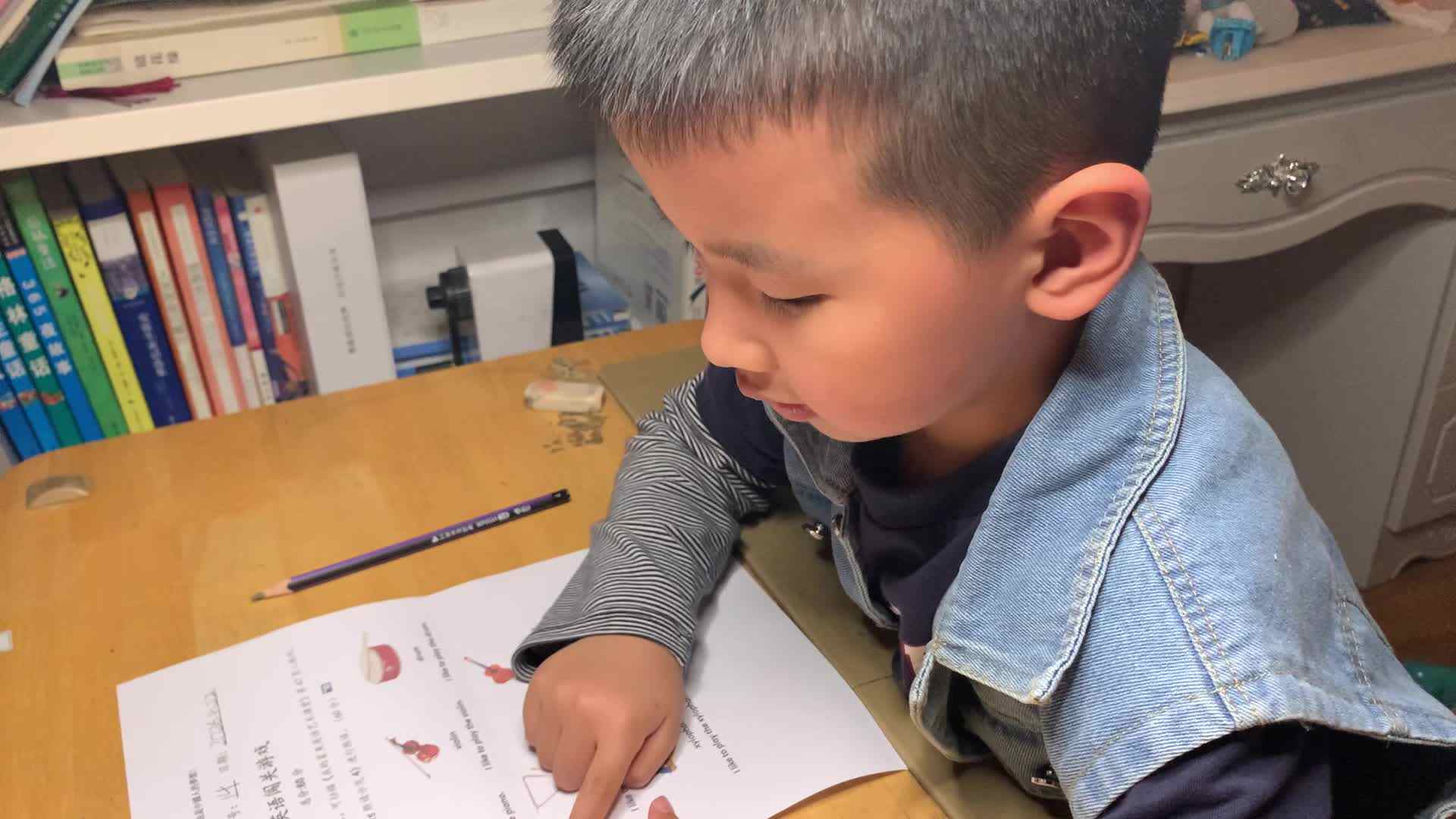 言言跟读英语（乐器）