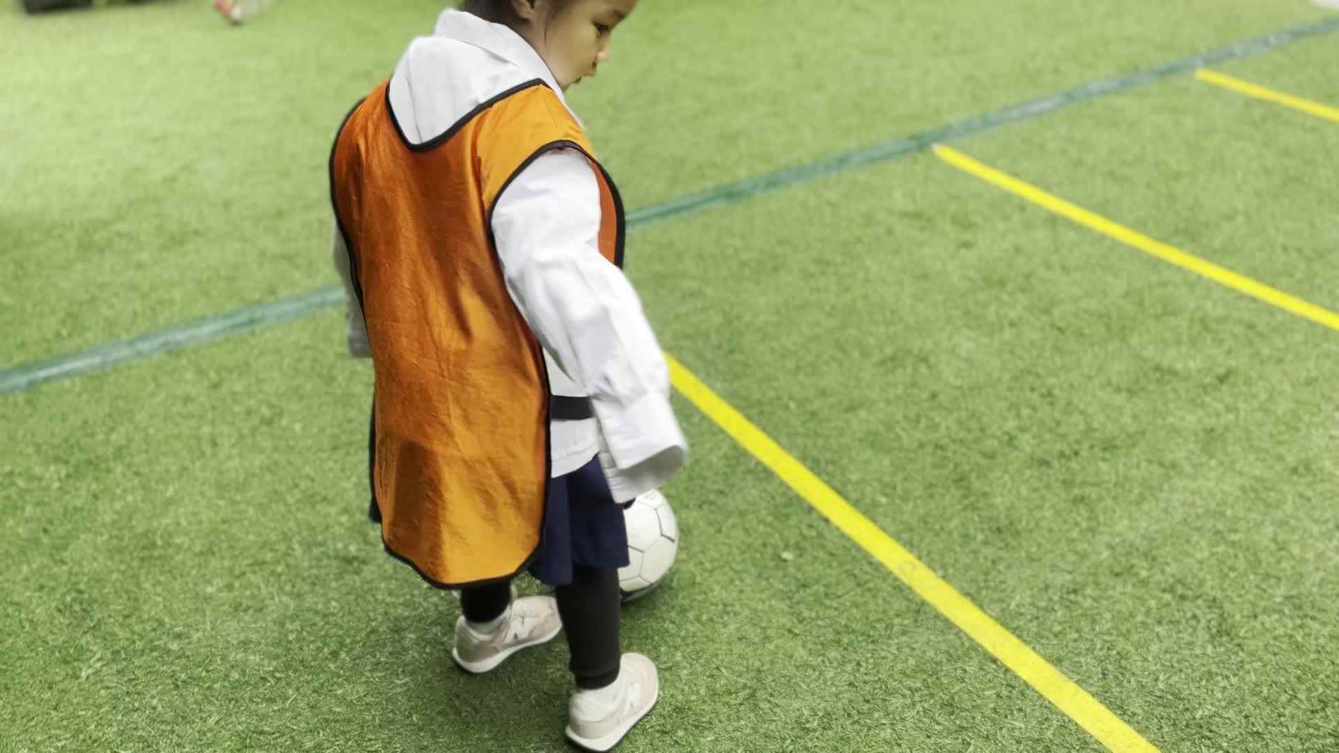 2026.4.20谢屿洛《足球课堂》.mp4