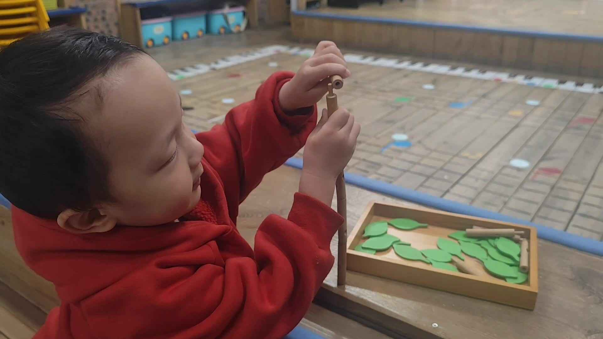 2026.4.2实验小班1号蔡瑞桐—拼插游戏