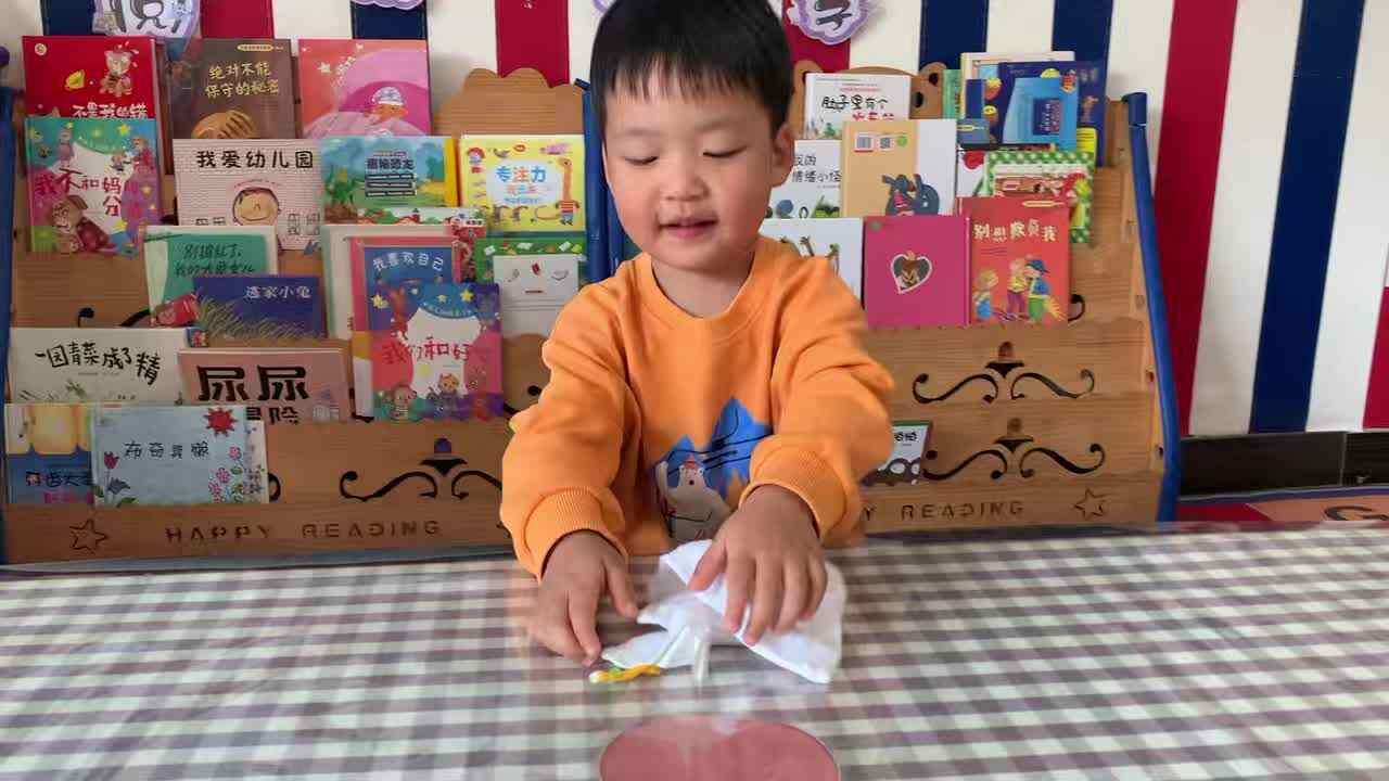 2026年4月10日 李君祁《叠毛巾》学校教育教学活动