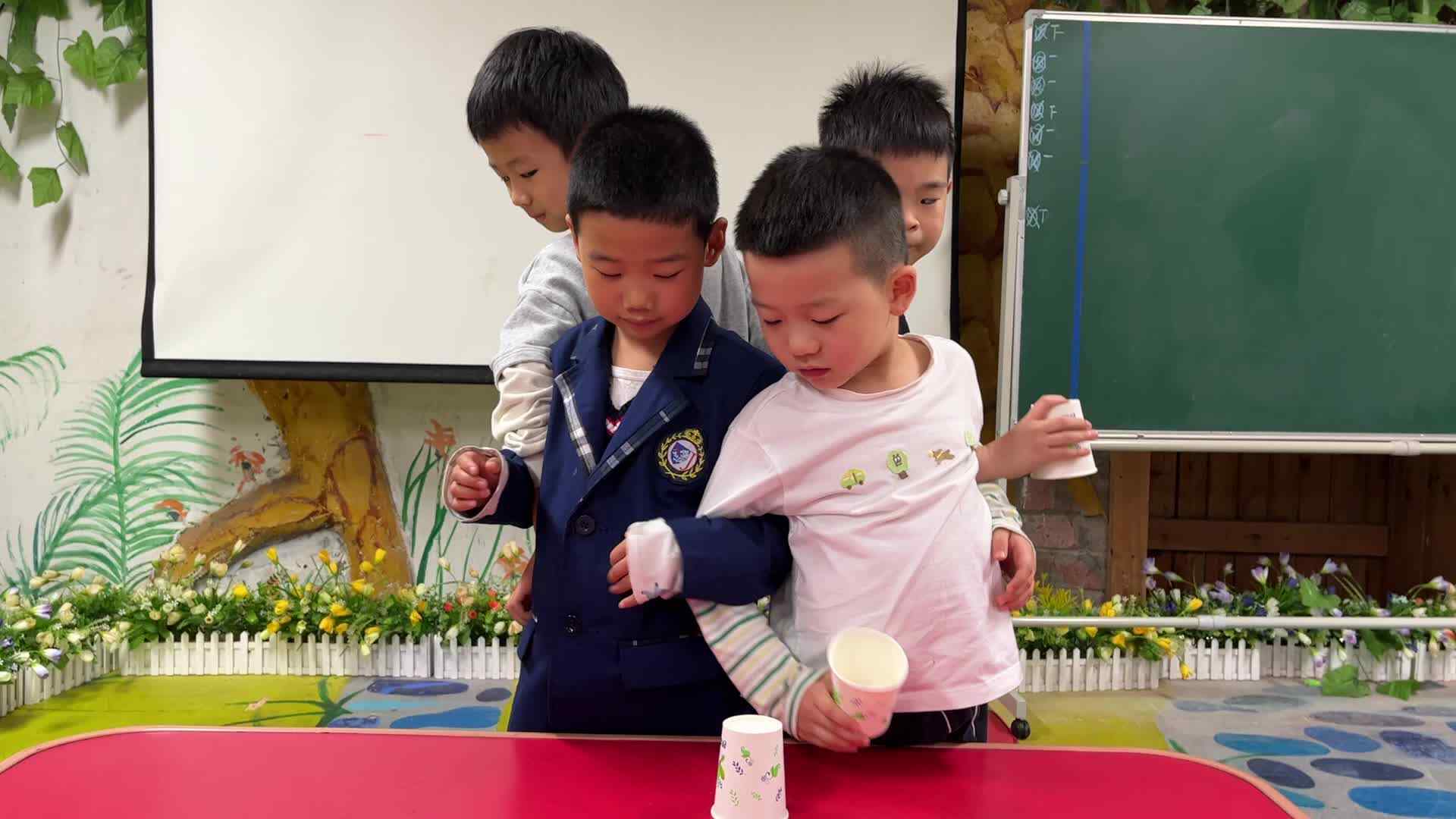 ⁣2026.4.13实验1班-趣味游戏—崔祺然、曾靖博、徐梓图、黄初然