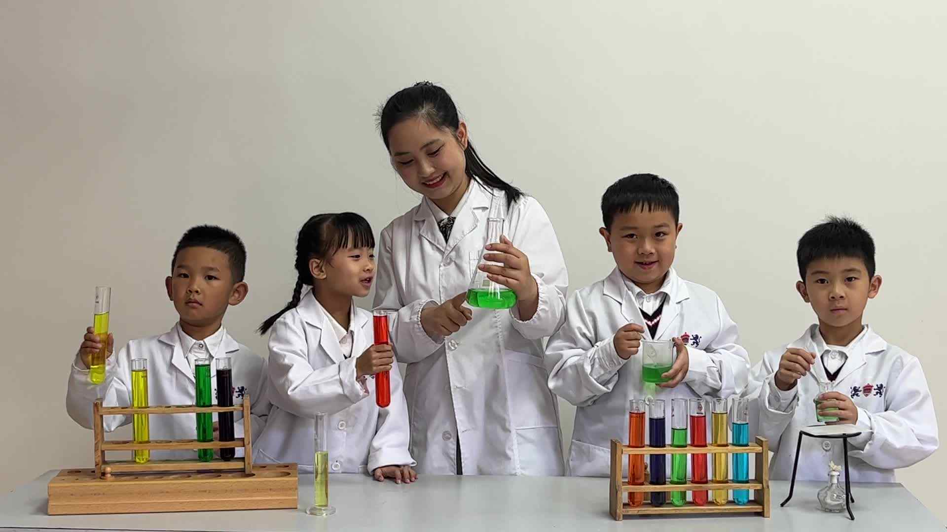 2026.4.22 实验1班毕业花絮