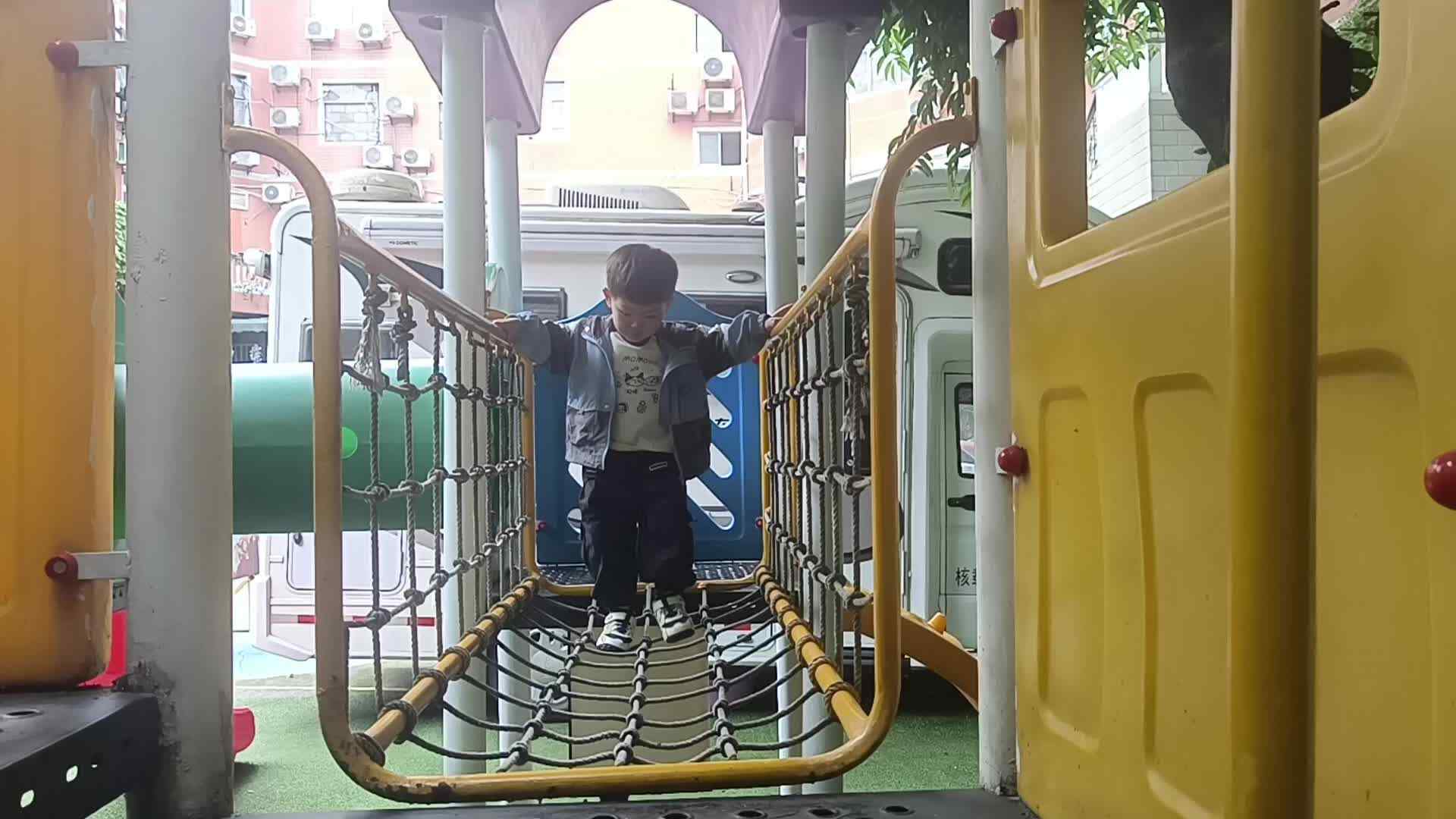 2026年4月15日  黄钇然  《平衡锻炼》学校教育教学活动