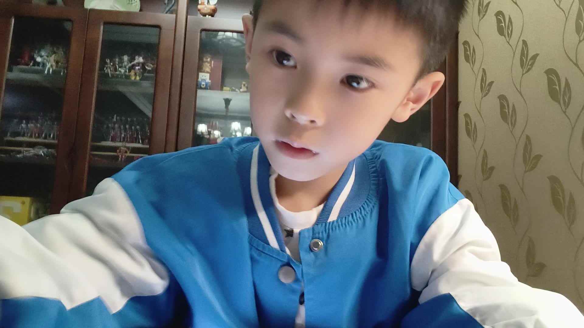 学b刘倬宇英语跟读三20260408.mp4