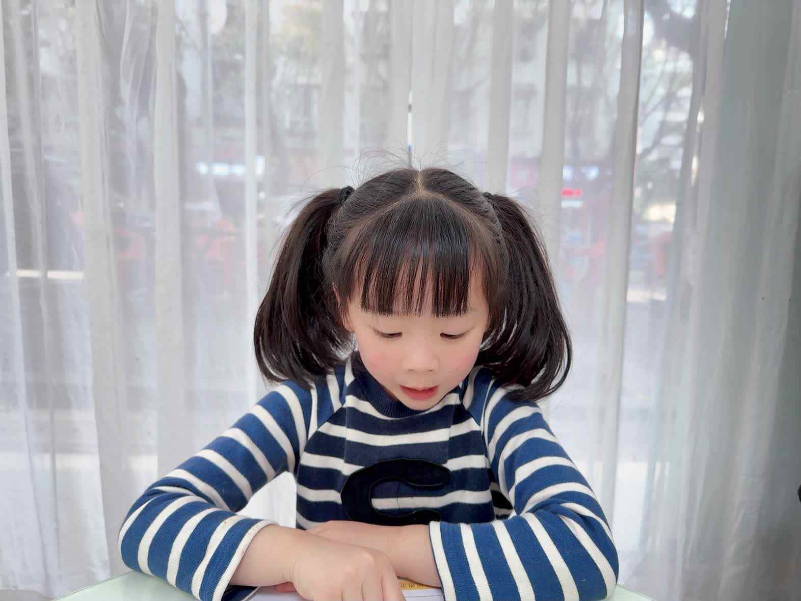 2026年4月26日大A班夏爱林～指读英语短句