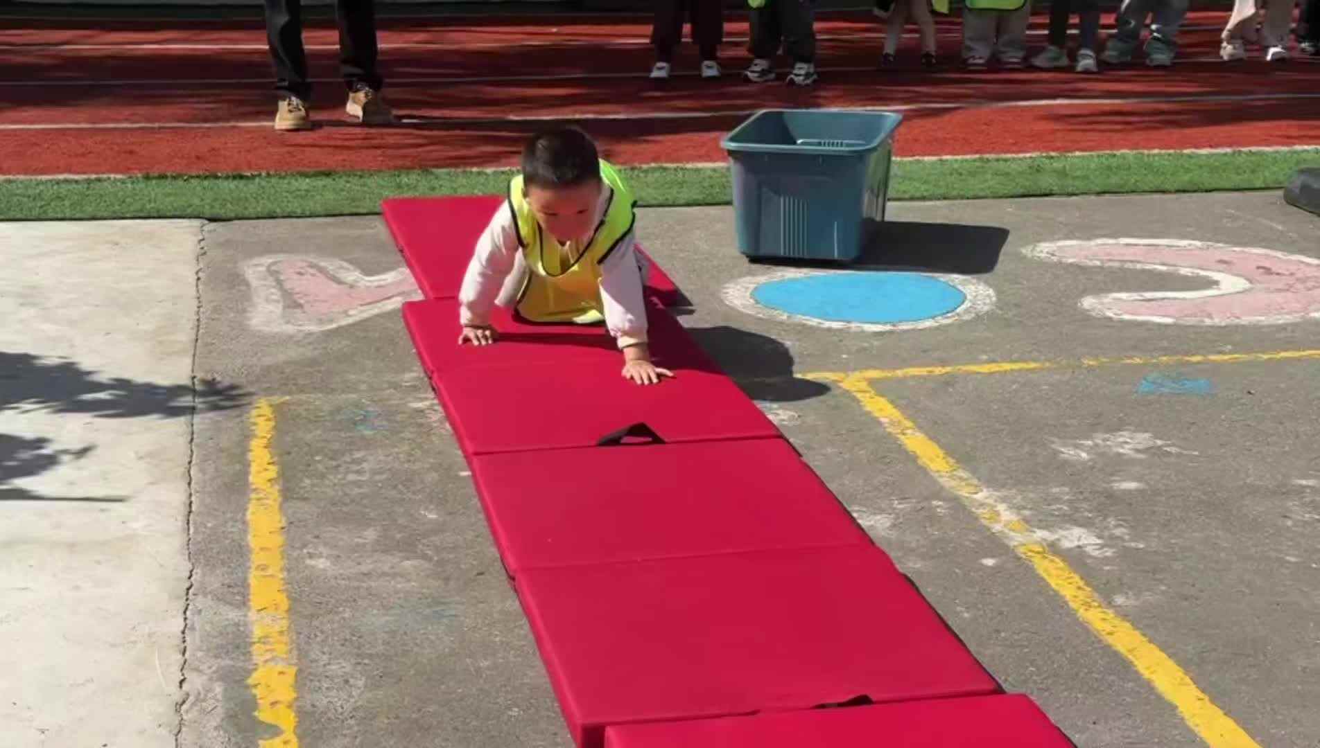 2026.4.30实验小班3号谢缙宇—快乐体智能