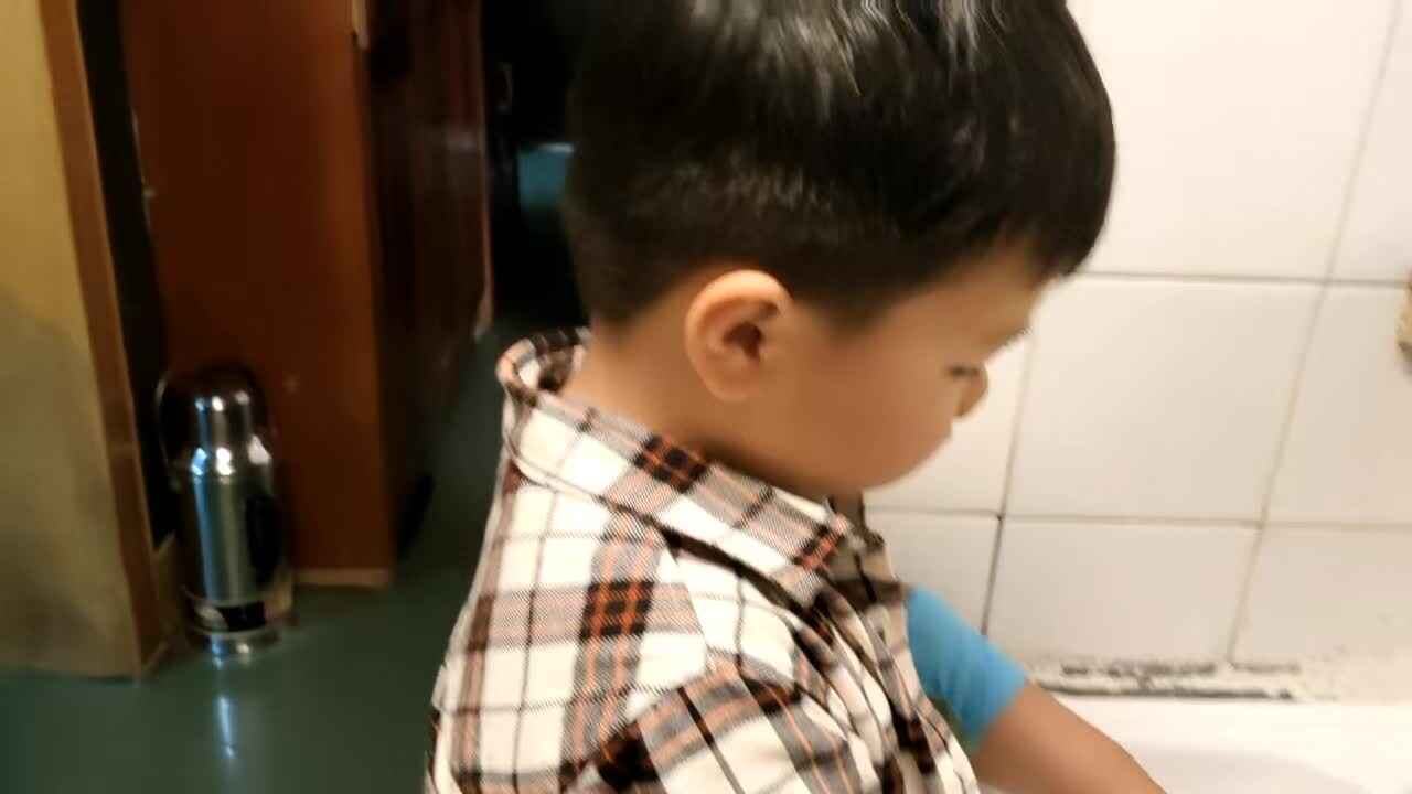 mmexport1775800555239.mp4