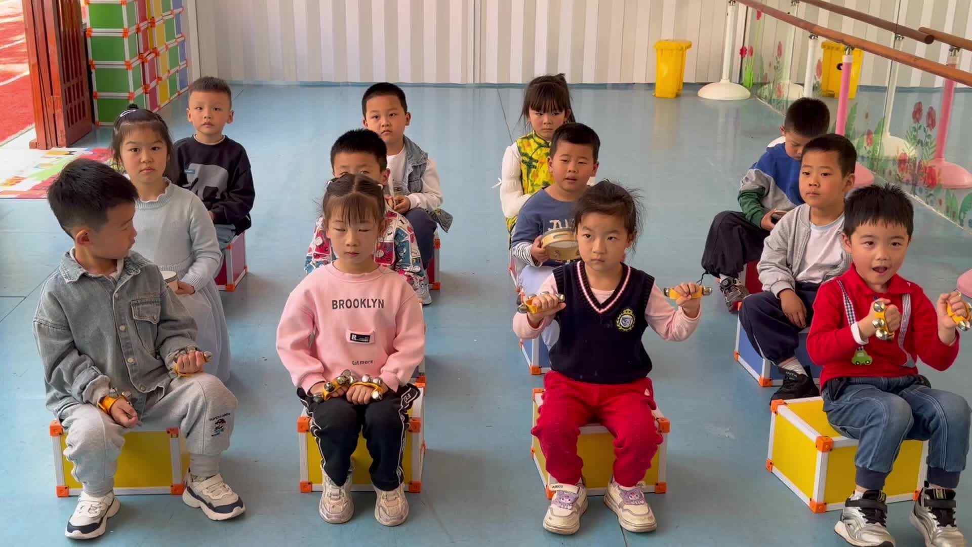 2026.4.24 实验大班——音舞《土耳其进行曲》