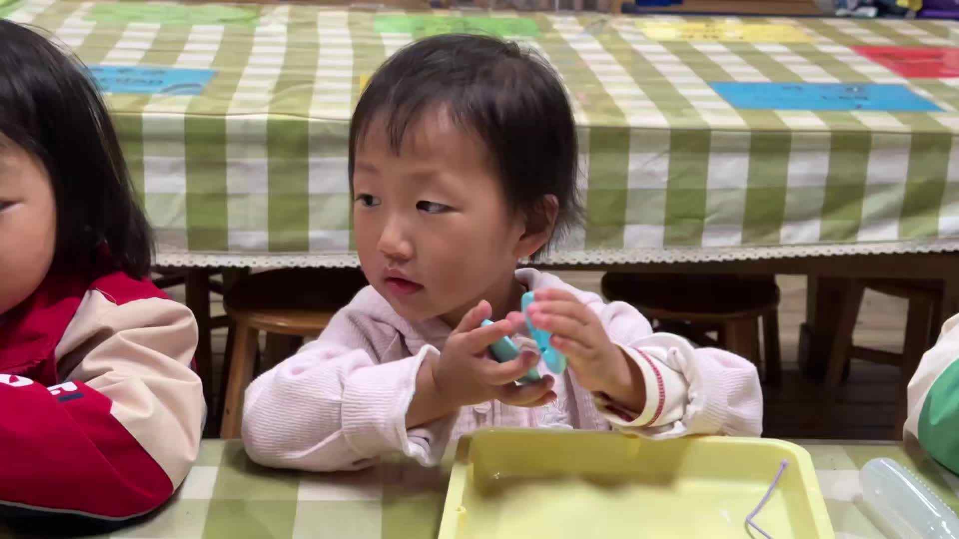 2026.4.21实验小班11号陈舒梦—科学·不一样的声音