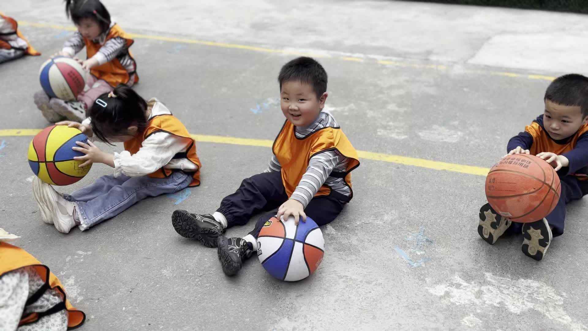 2026.4.16   杨卓为  体能《篮球》.mp4