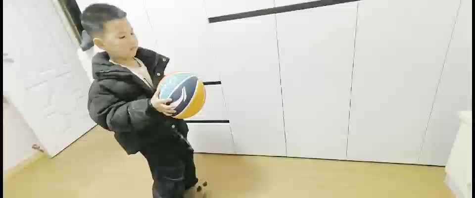 学B班吕子垚体能训练（篮球操）2026.3.24.mp4