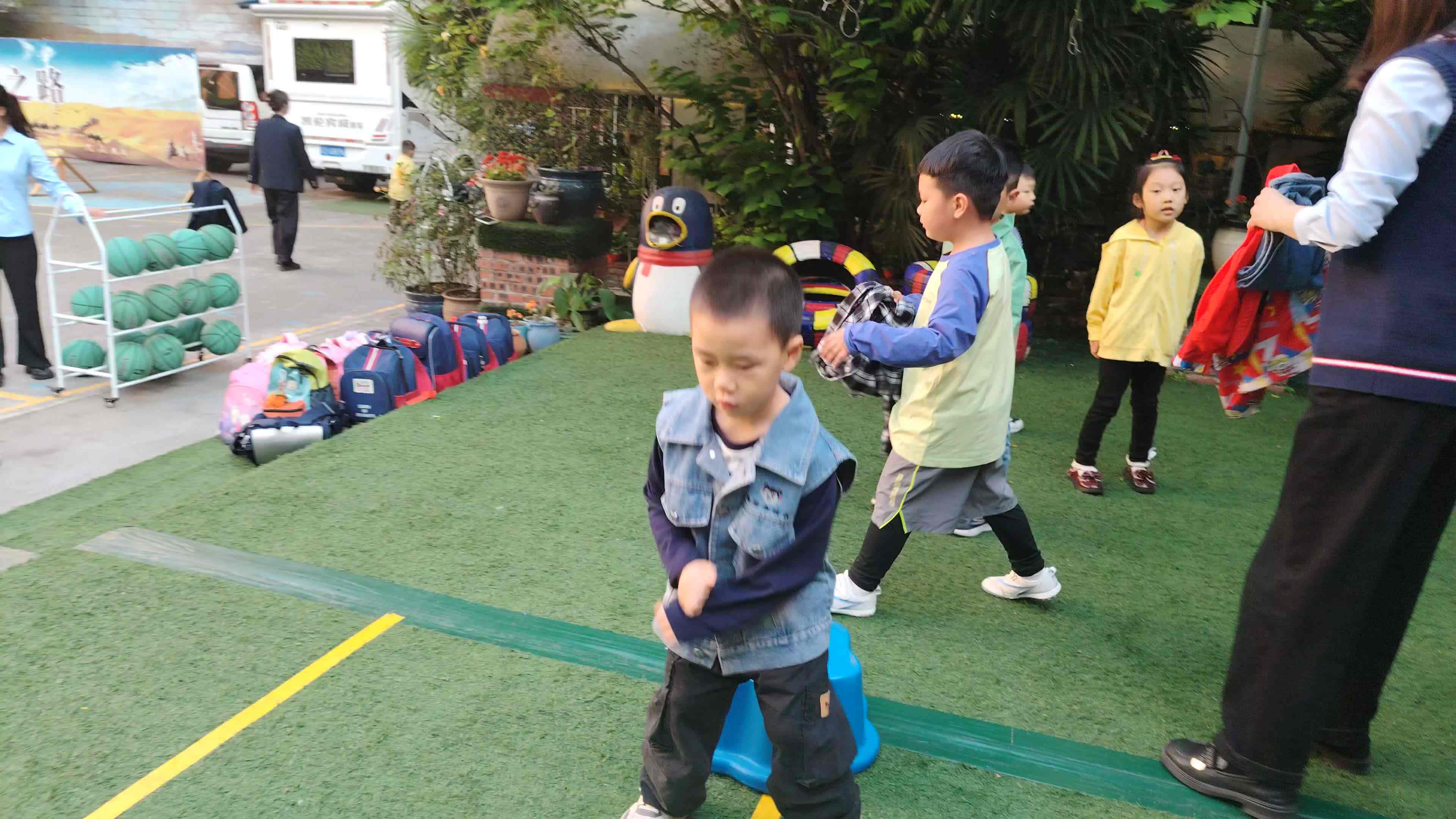 ⁣⁣4.10  李芃铖 体能活动