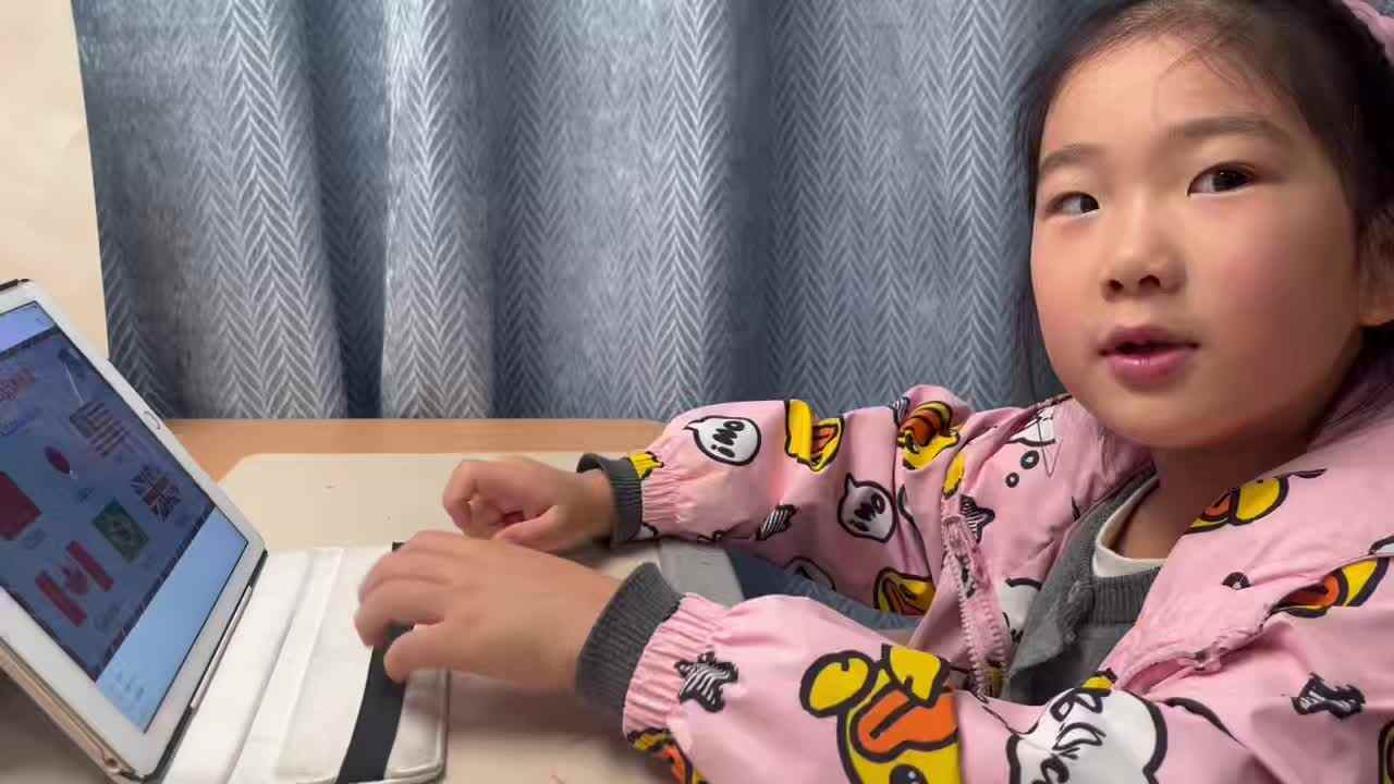 mmexport1775055222043.mp4学前B班宁汐言朗读下列单词和句子，观看《Countries朗读示范4》进行跟读