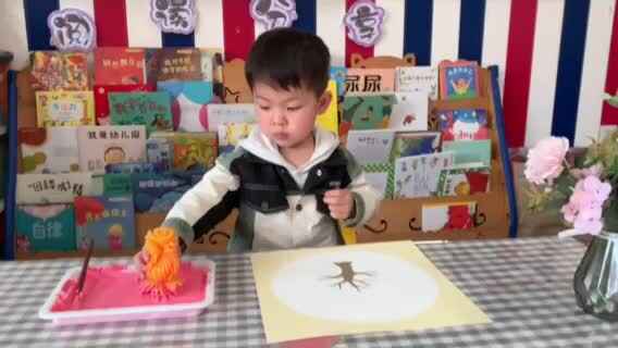 2026年4月14日  黄钇然  美术《春日里的樱花》学校教育教学活动