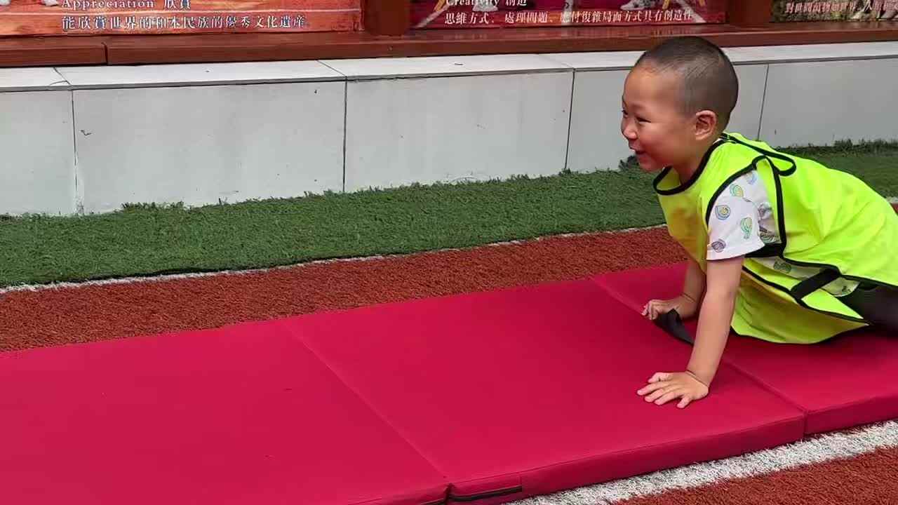 2026.5.14实验小班14号吴培霖—快乐篮球