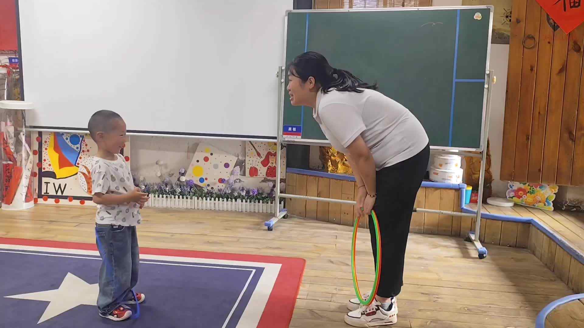 2026.5.12实验小班14号吴培霖—英语活动