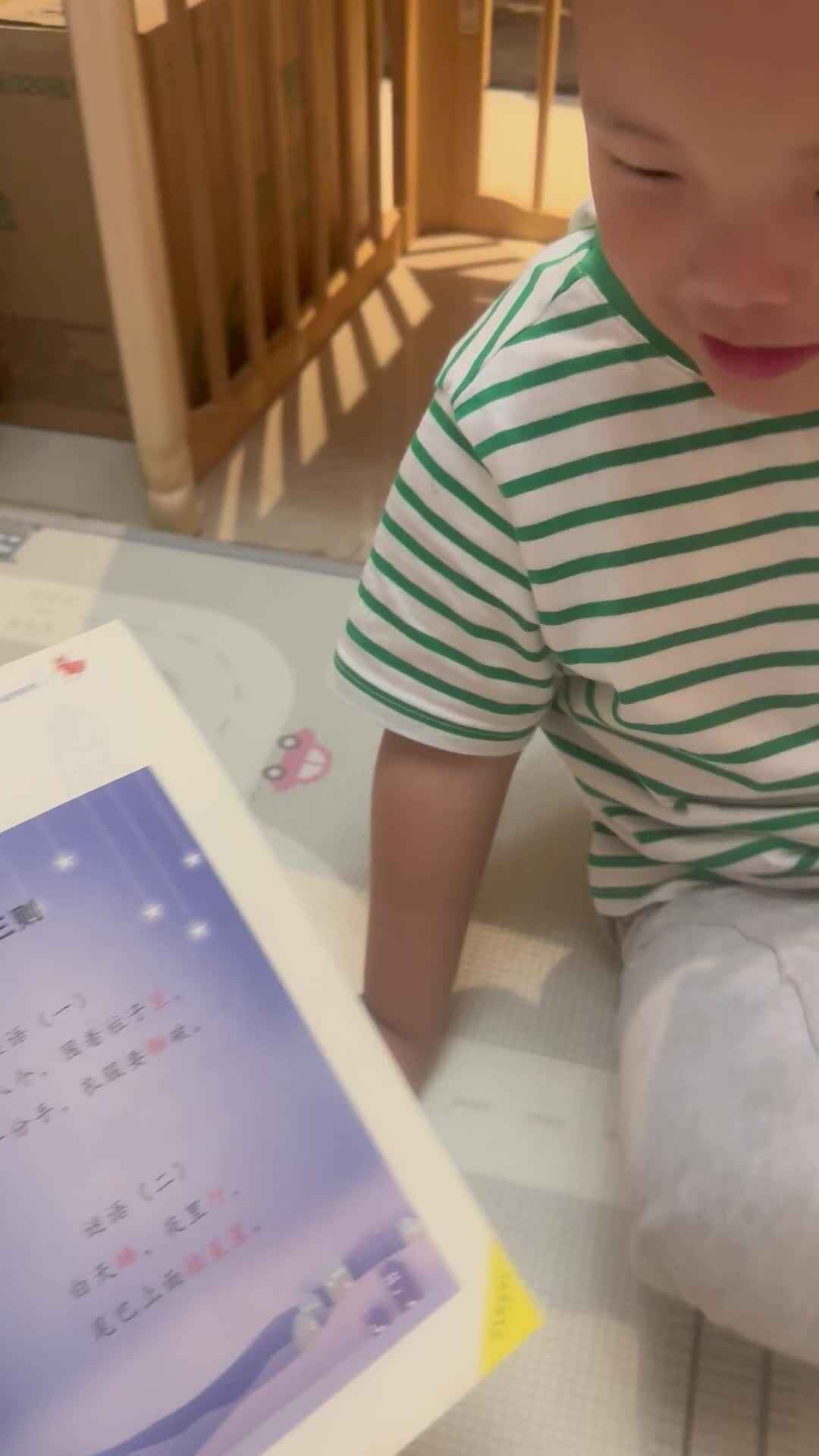 实验小班3号谢缙宇