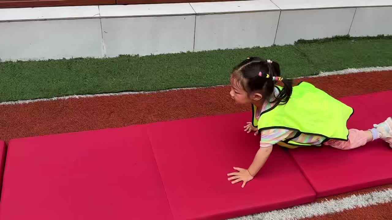 2026.5.14实验小班12号张含章—快乐篮球