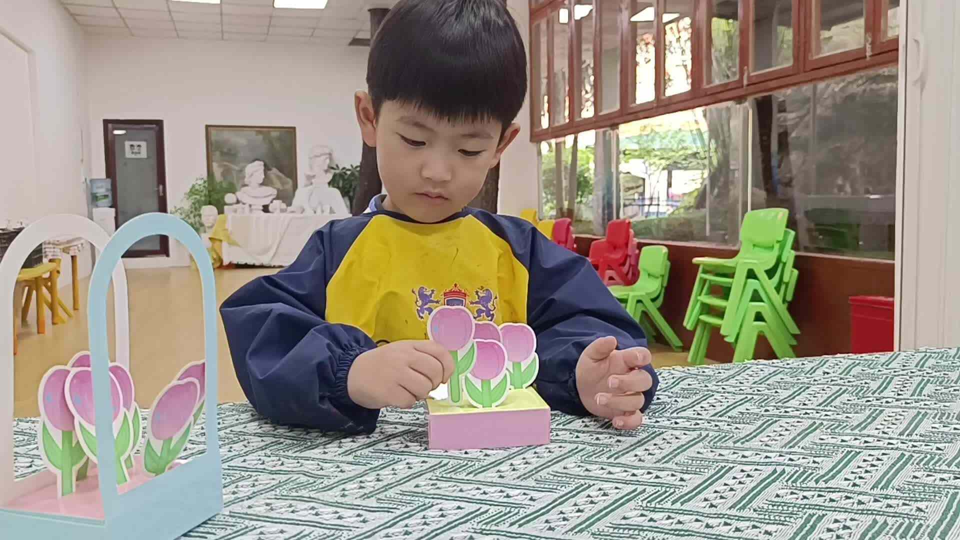 ⁣2026.05.09 杨佳齐 母亲节礼物（学校教育教学活动） 116_raw.mov