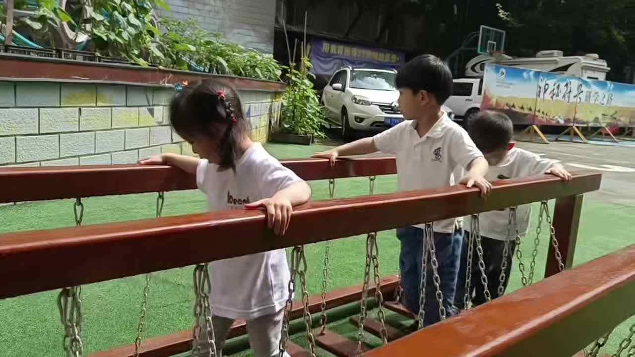 ⁣2026.05.19 杨佳齐 荡桥（学校教育教学活动）