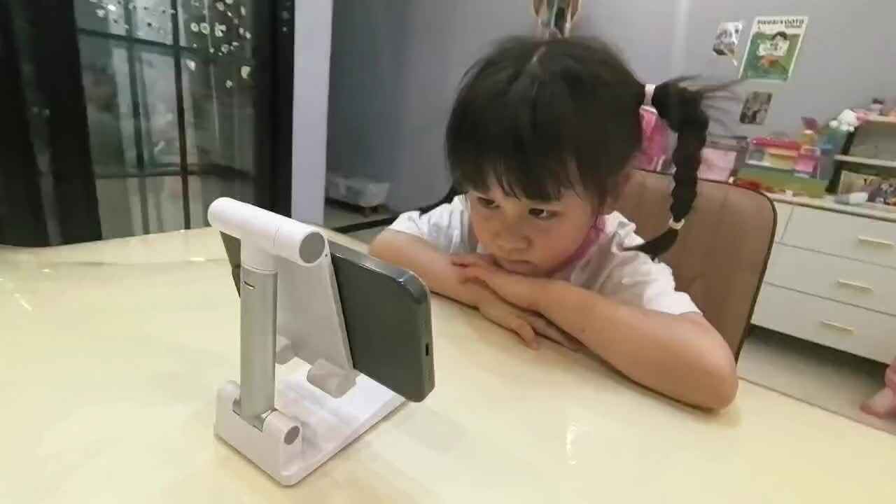 观看视频《From Head To toe》90499.mov