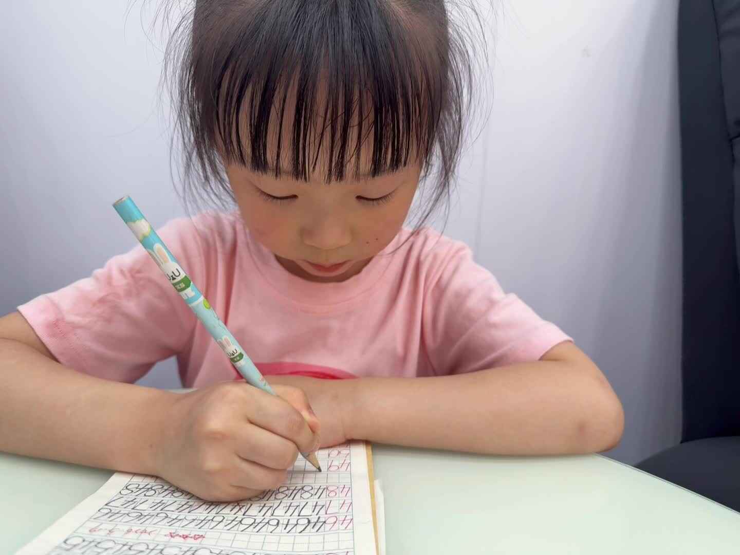 2026年5月25日大A班夏爱林～书写数字