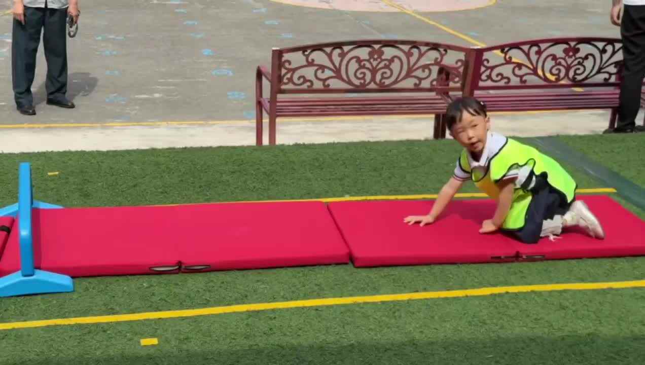 2026.5.11实验小班4号王艺霖—体能活动