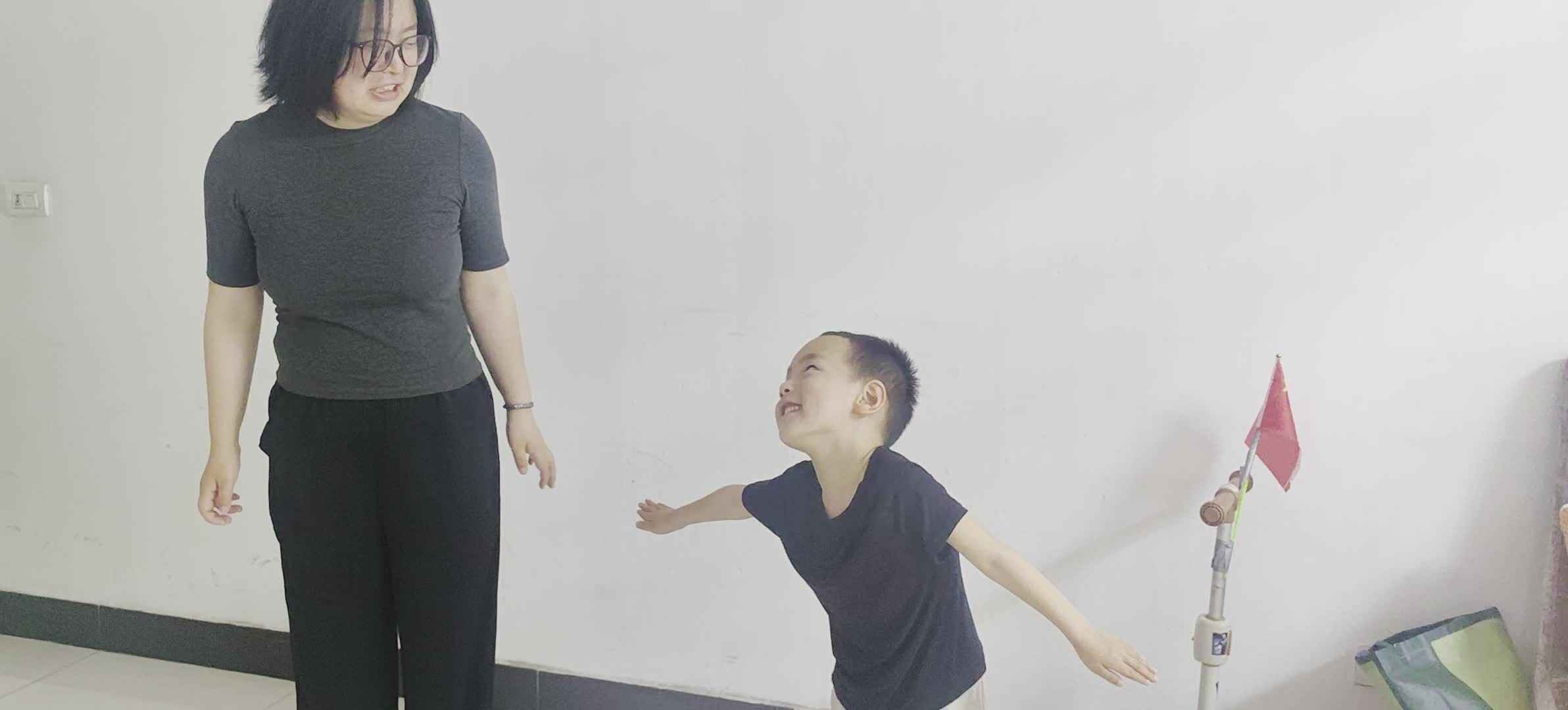 2026.5.21 中A班 刘逸一《from head to toe》.mp4