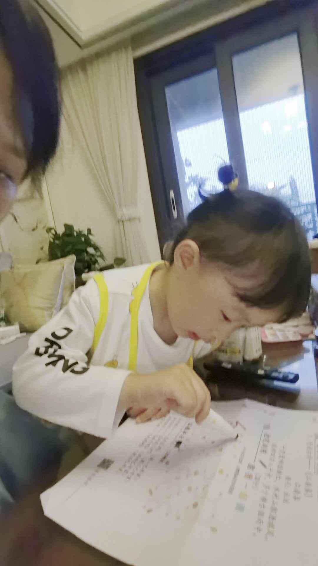 实验小班4号王艺霖练习控笔.mp4