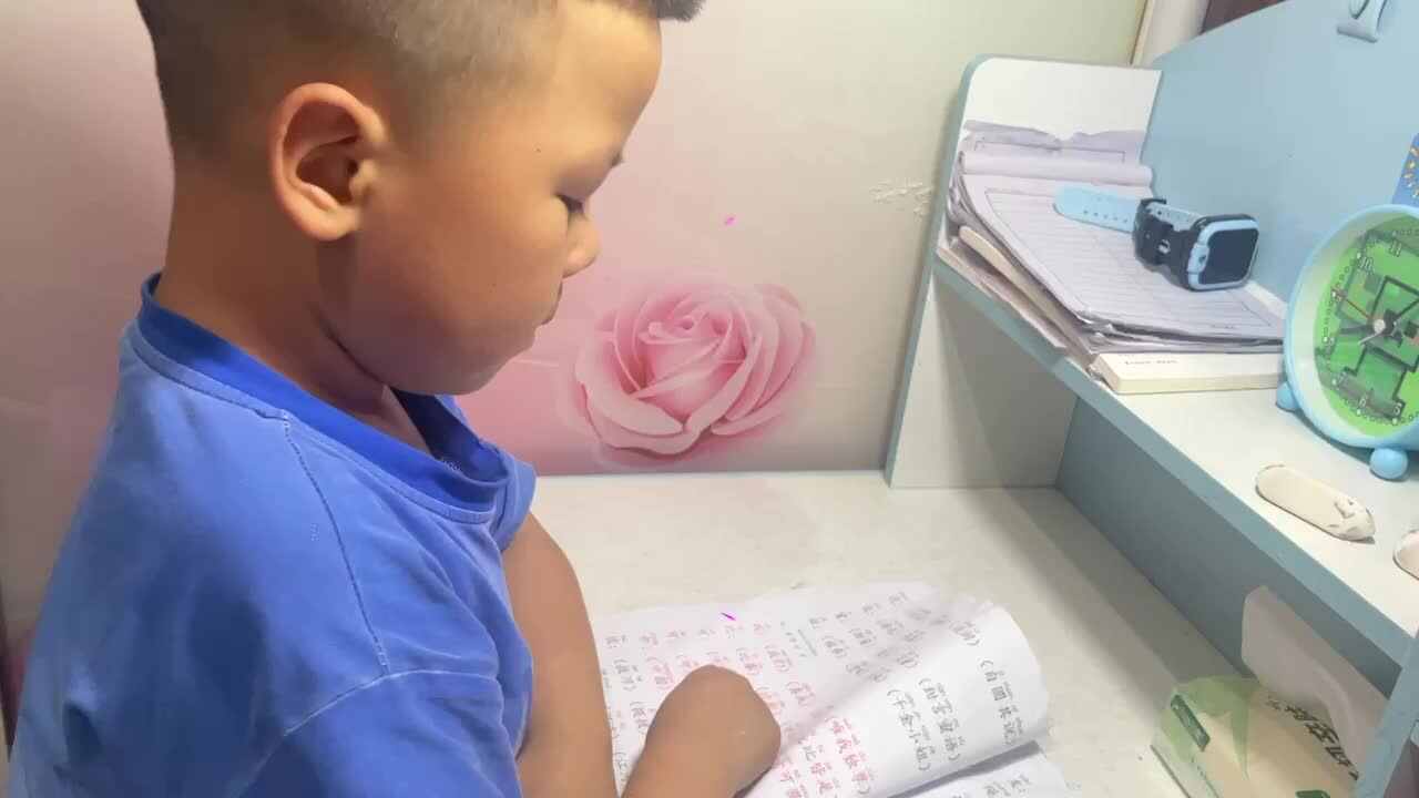 ⁣6.15 学b田熙辰（指读语言资料） trim.8CC7E4A2-0B9F-414F-AD7A-814A21646E03.MOV