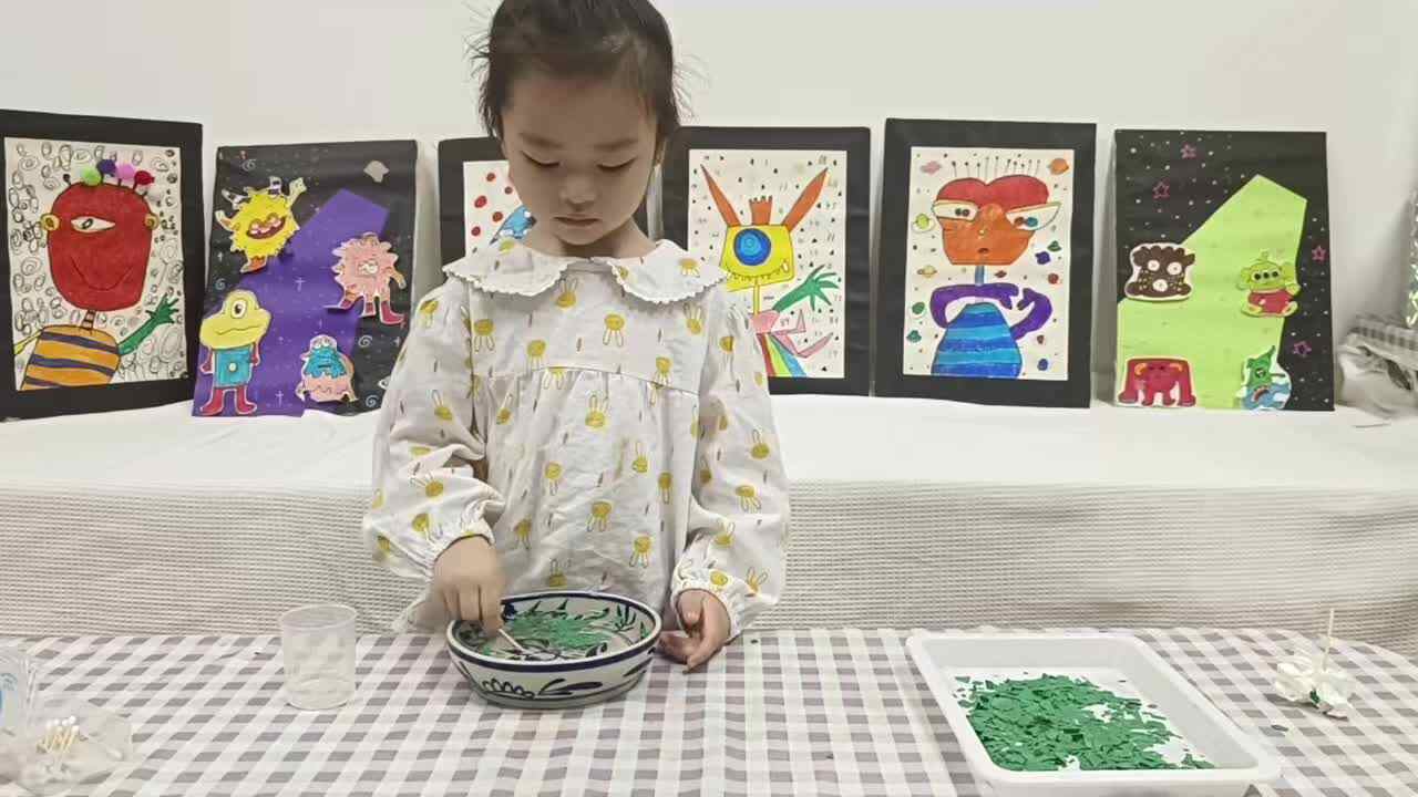 2026年6月22日周晨羽主题：科学实验《逃跑的纸屑》（学校教育教学活动）