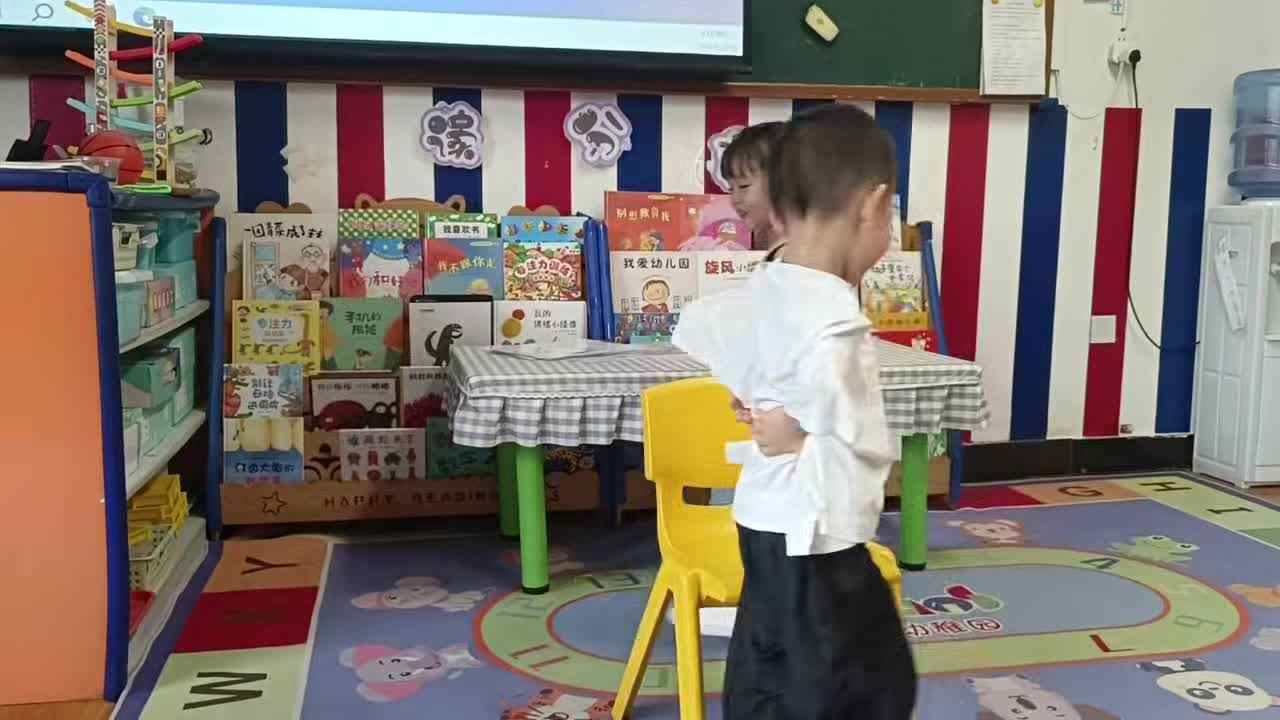 2026.6.26 主题：英语活动《chiar》（学校教育教学活动）