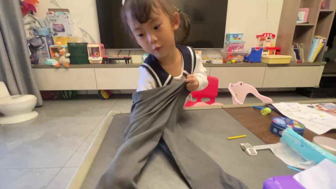 2026年6月29日中A班倪芷汐-翻裤子