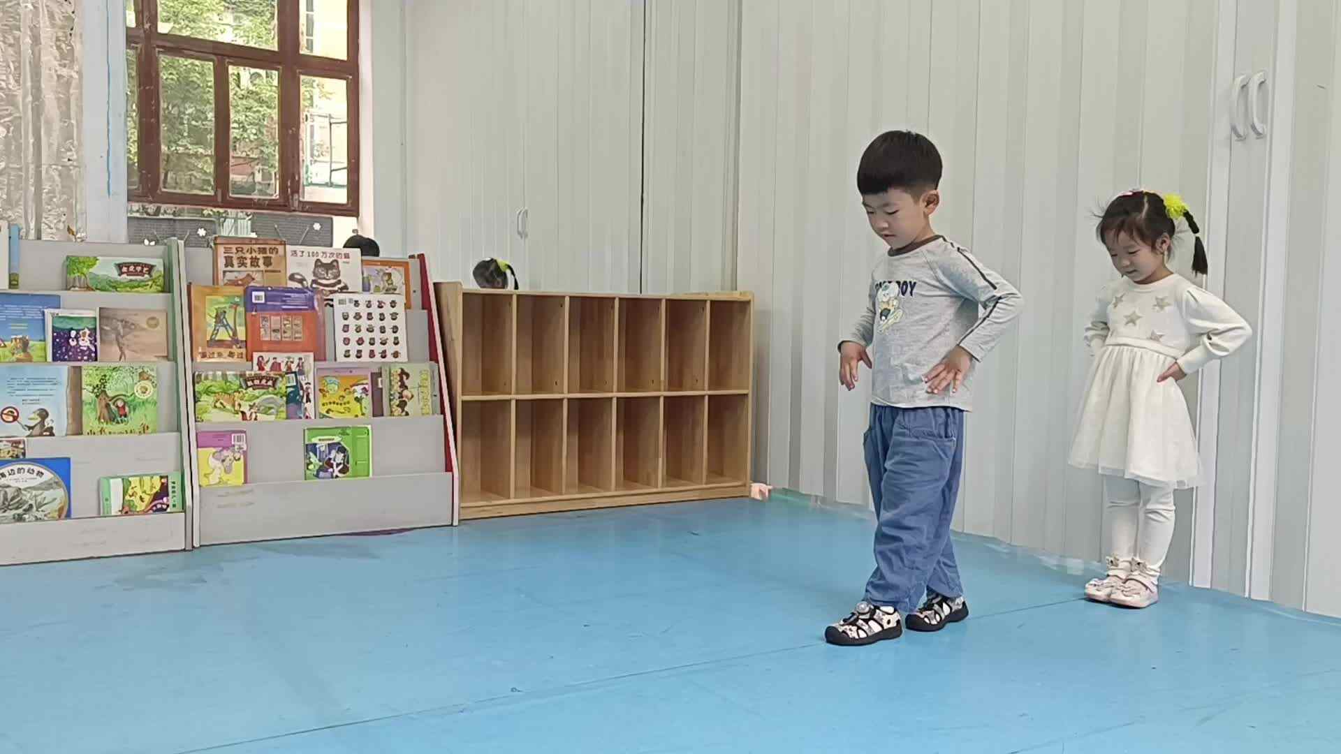 2026.06.10 杨佳齐 感官《走线练习》（学校教育教学活动）