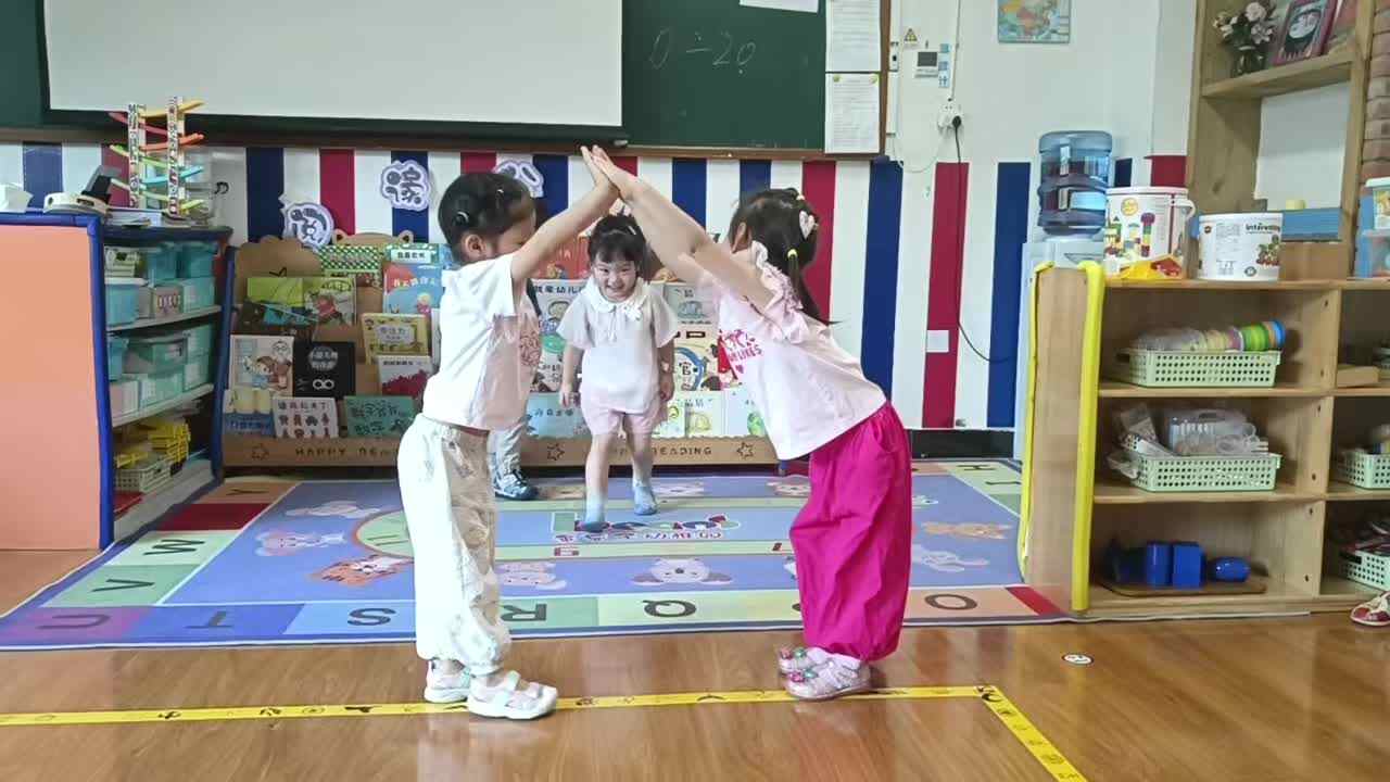 2026年07月13日 张禹洋 主题：体能锻炼《钻山洞》（学校教育教学活动）.mp4