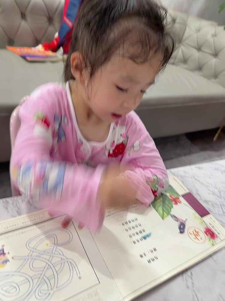 ⁣2⁣026.07.01 李佳彤   复习古诗《鸟鸣涧》家庭闯关练习