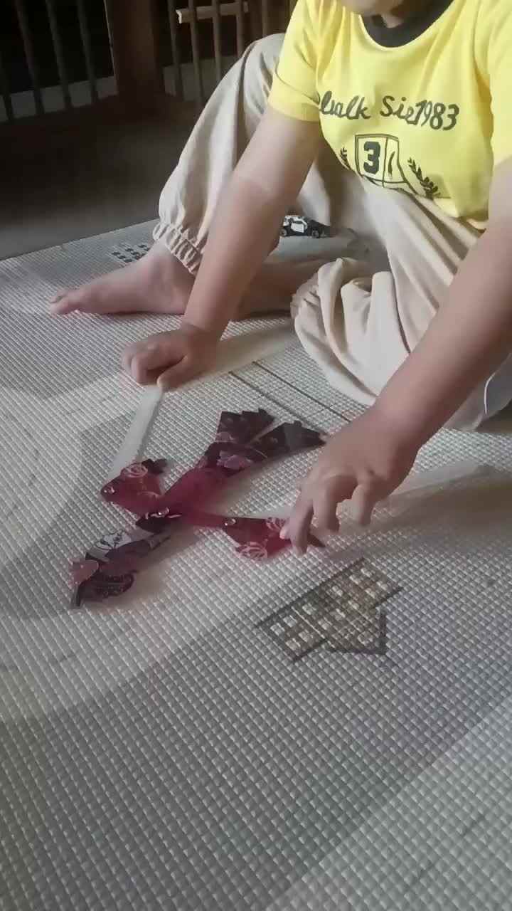 实验小班3号谢缙宇—皮影戏