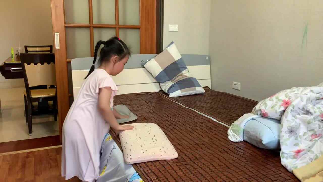 7.13学前A班赵欣奕练习套枕套