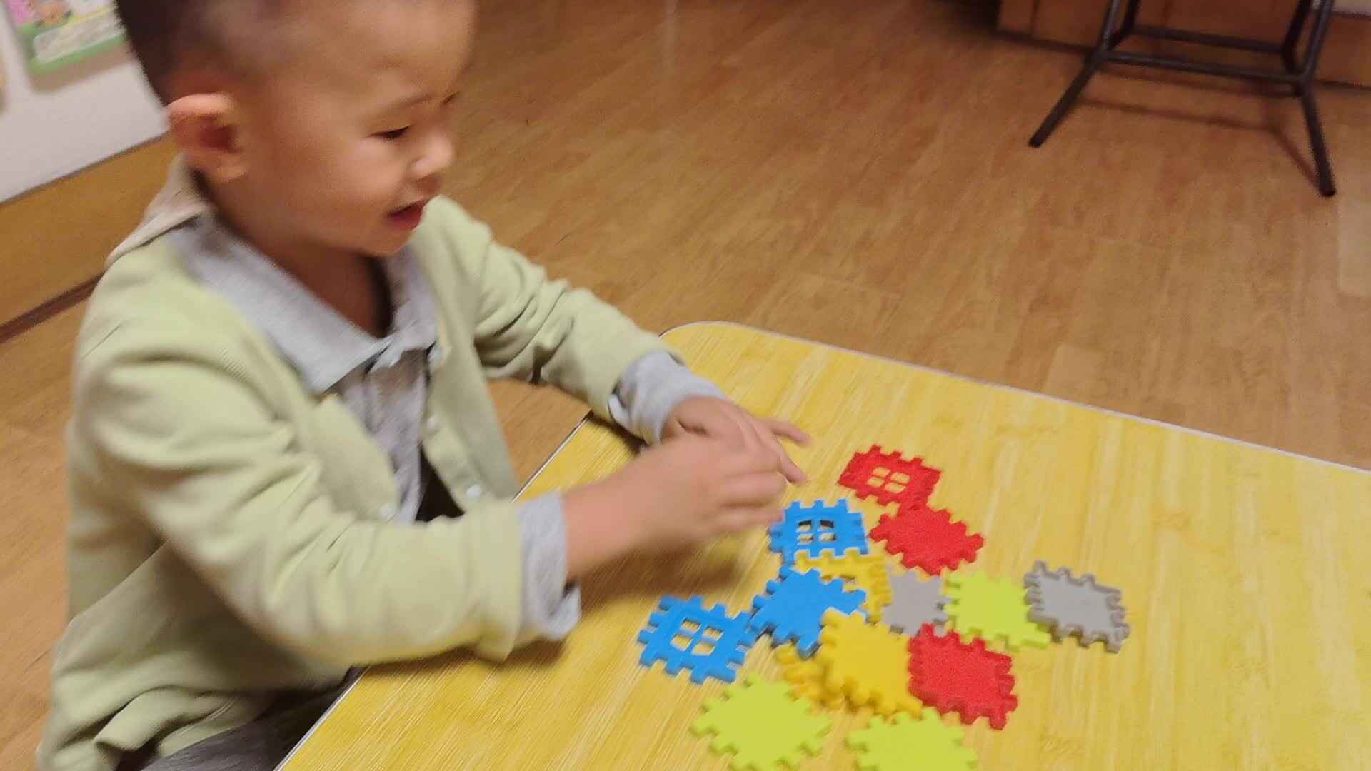 20260916 张茗泽 玩具《颜色分类》家庭闯关练习