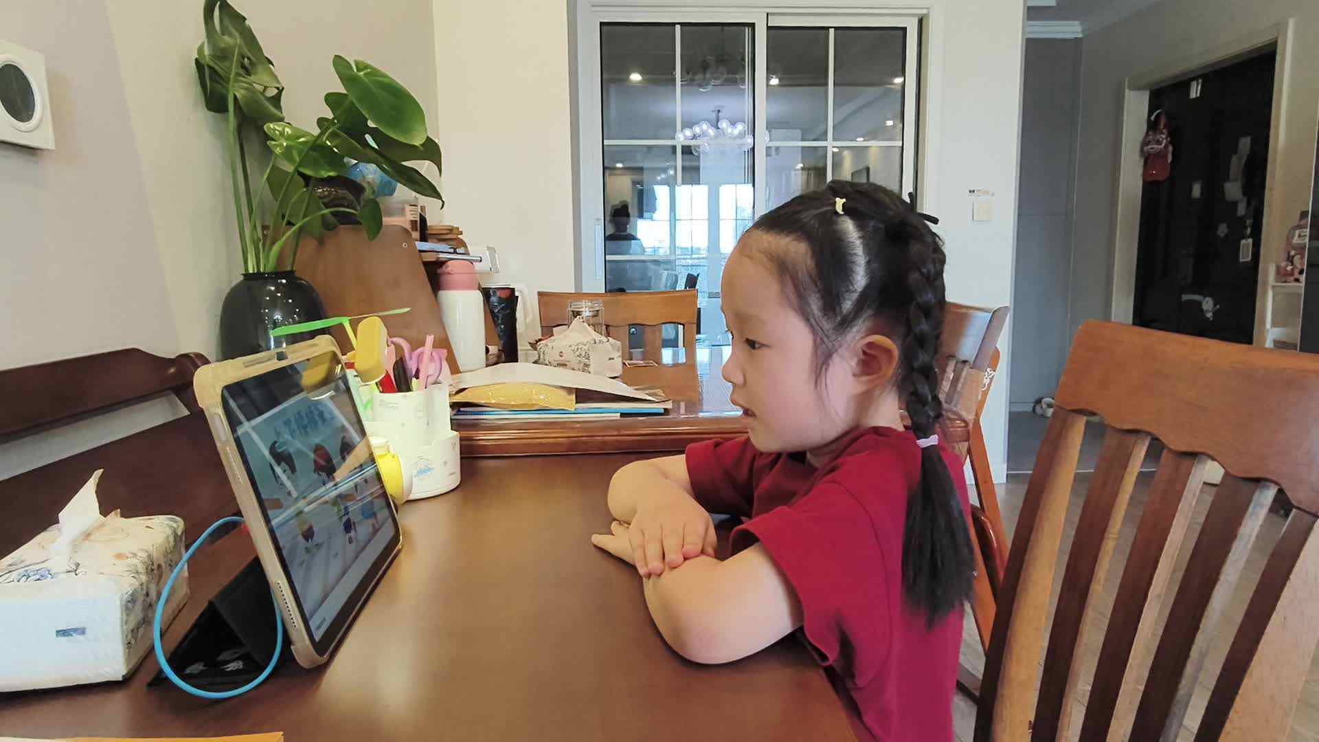 2026.9.1+学A班+陈苏妍+《观看视频》
