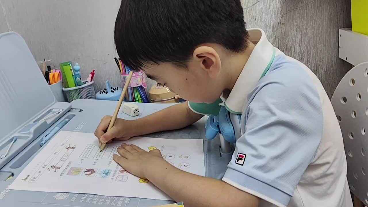 蒋熠_20260920_复习单韵母.mp4