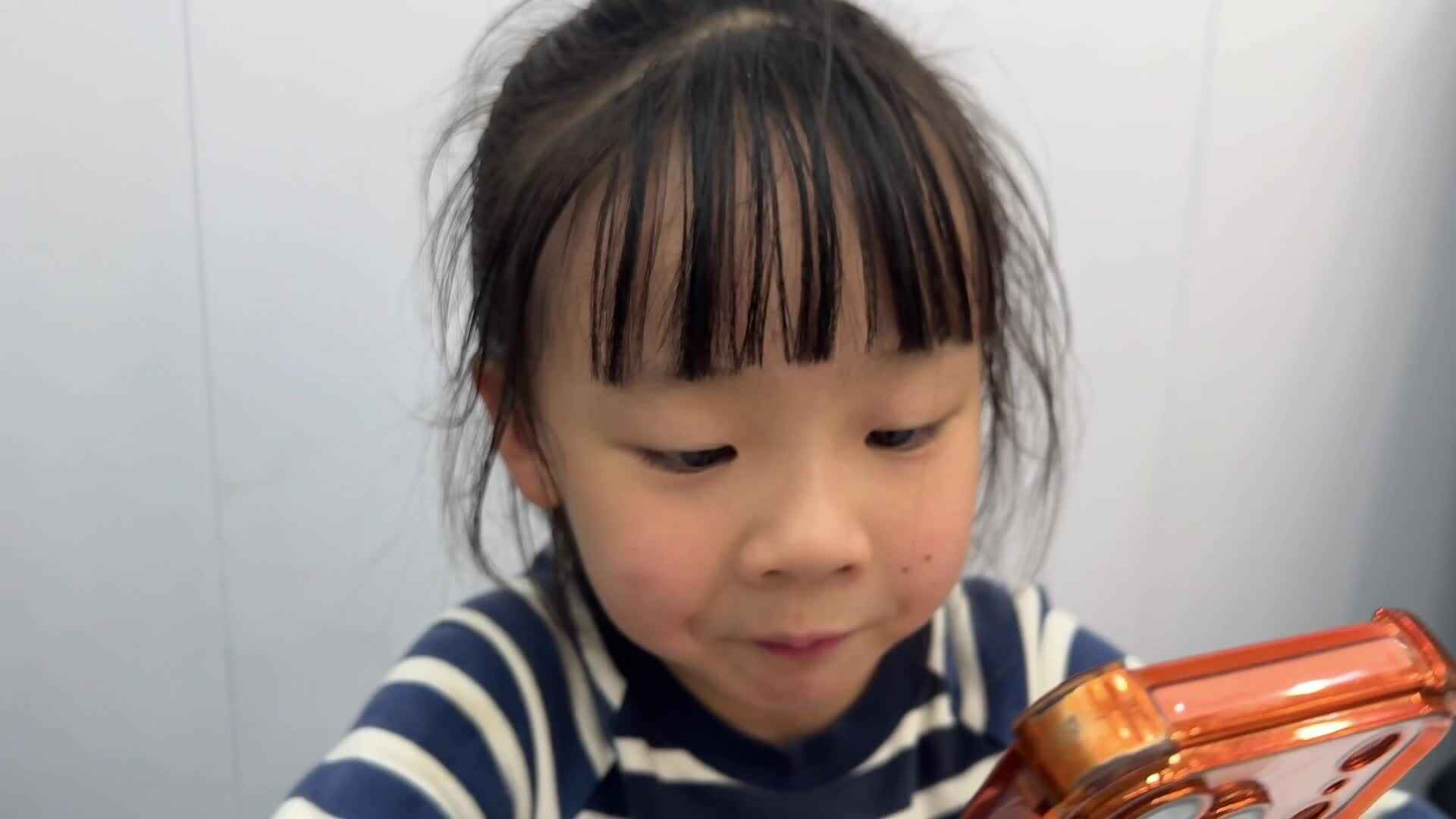 2026年9月16日学A班夏爱林～观看英语视频