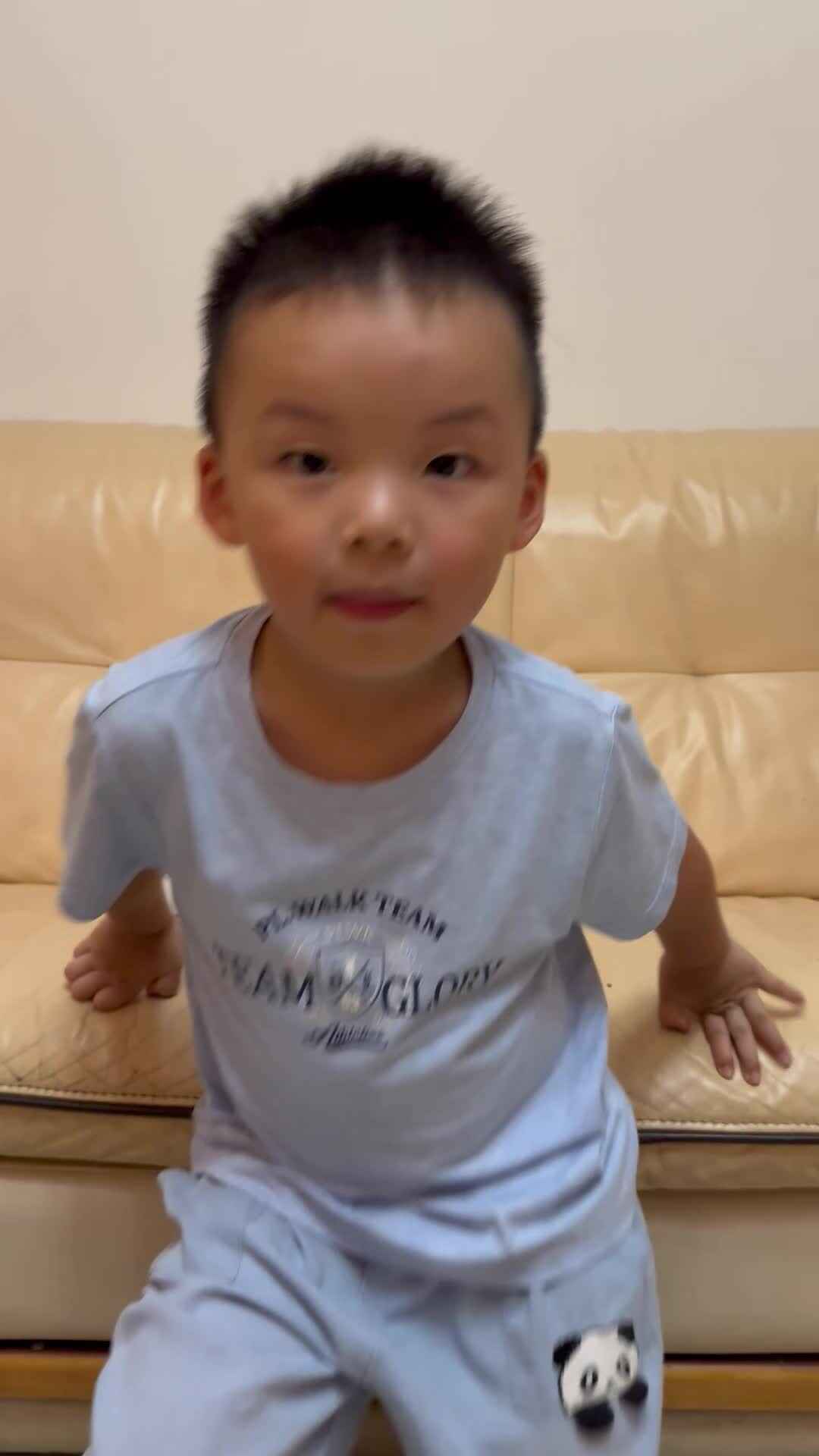 实验中班3号谢缙宇