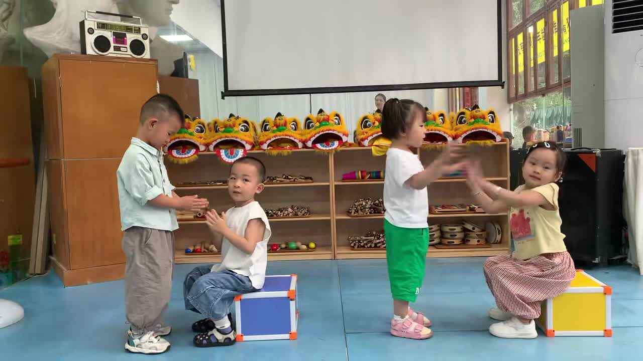2026年9月10日 王观之 音舞《我的朋友在哪里》学校教育教学活动